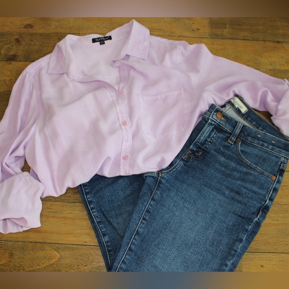 VELVET HEART Button down shirt in light purple, acid wash - Picture 4 of 13